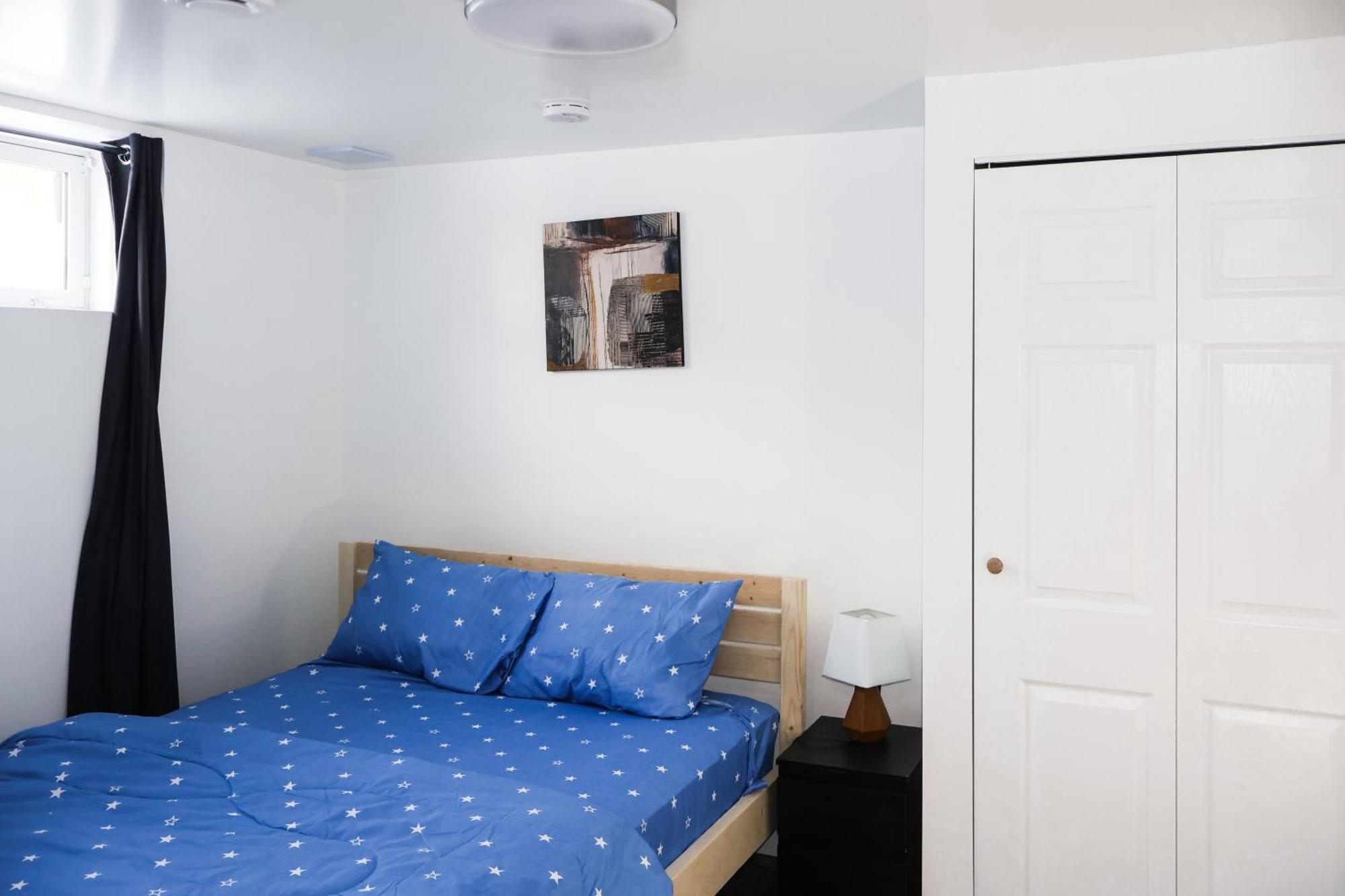 Cozy 2 Bedroom Basement Apartment
