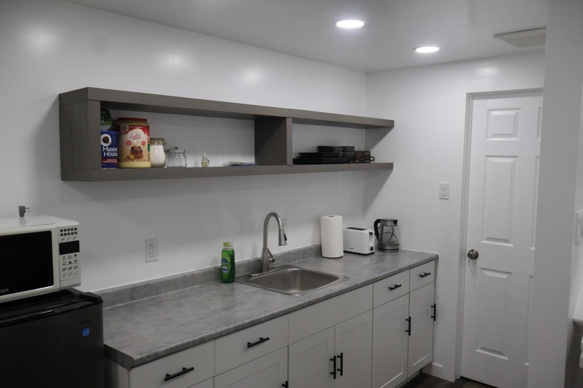 Cozy 2 Bedroom Basement Winnipeg